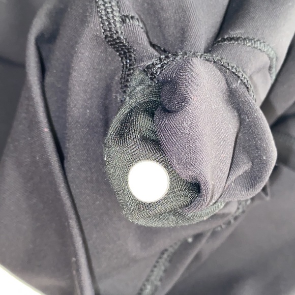 Lululemon Leggings 21” - Picture 8 of 8